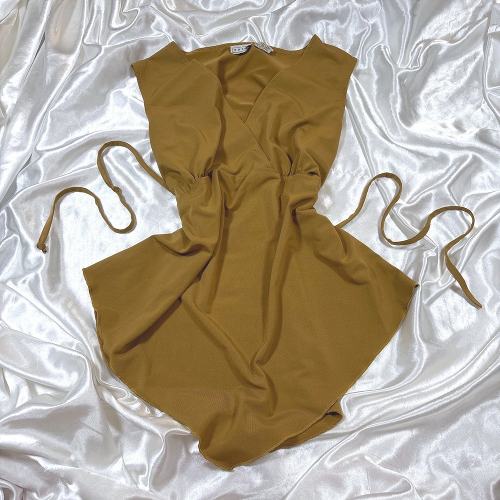 y2k Top Brown Excellent Voice Sleeveless Wrap V-Neck Handkerchief Hem Side Tie L